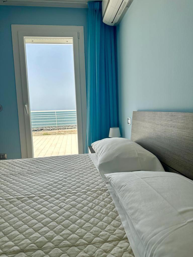 Sigis House - Independent Apartment Sea View Fiumicino Exterior photo